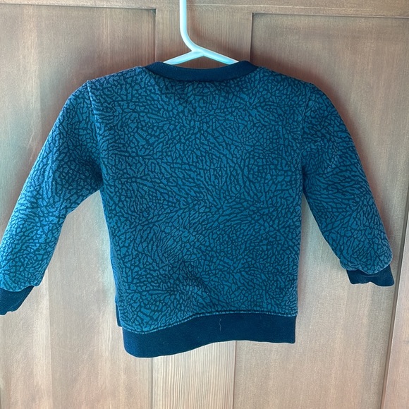 18m Jordan sweatshirt - Picture 2 of 3